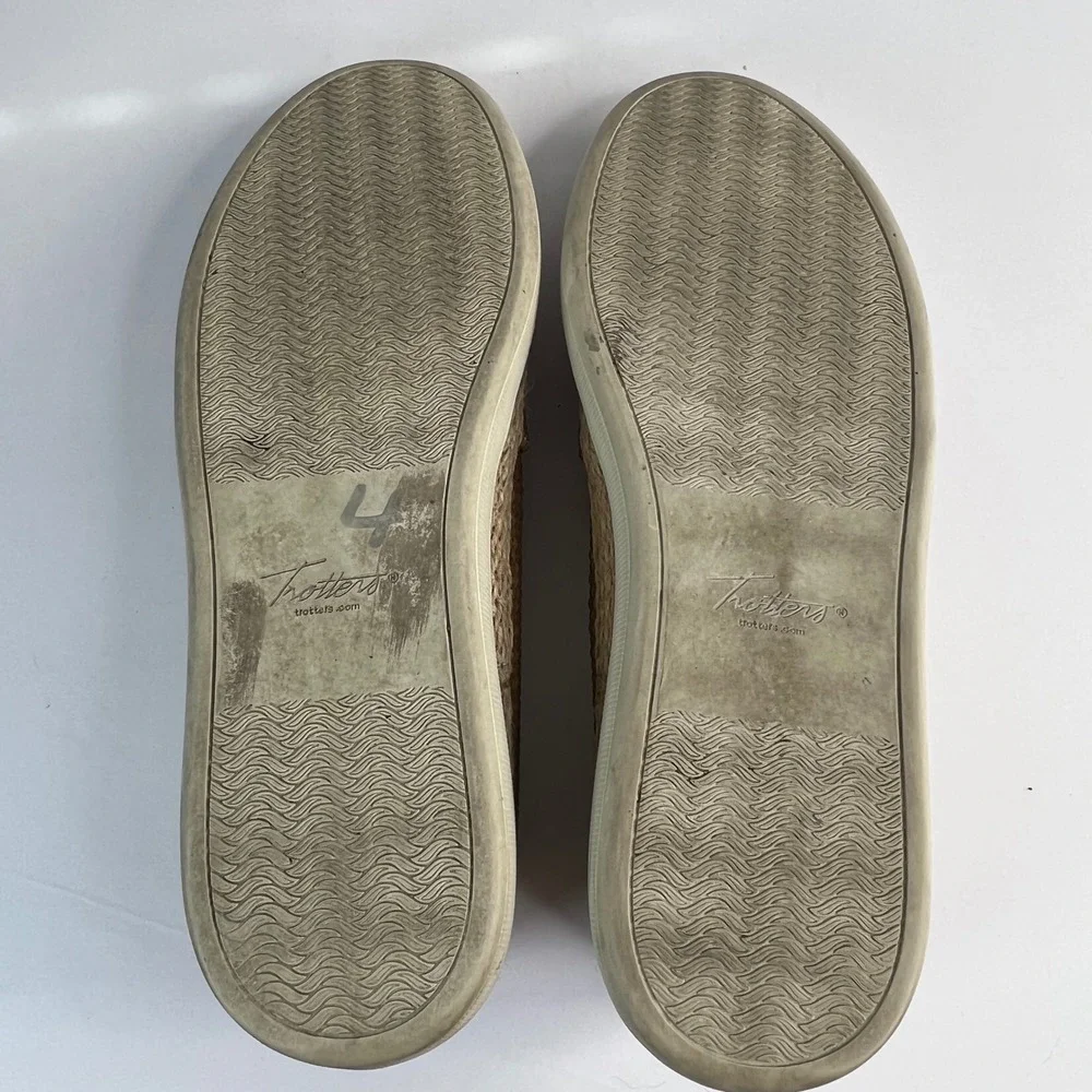 Trotters Woven Espadrille Slip On Flats Tan Brown Leather‎ Accent Women Size 10N